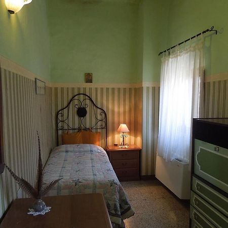 Il Giuggiolo - La Collina Della Quiete Bed and Breakfast Certaldo Buitenkant foto