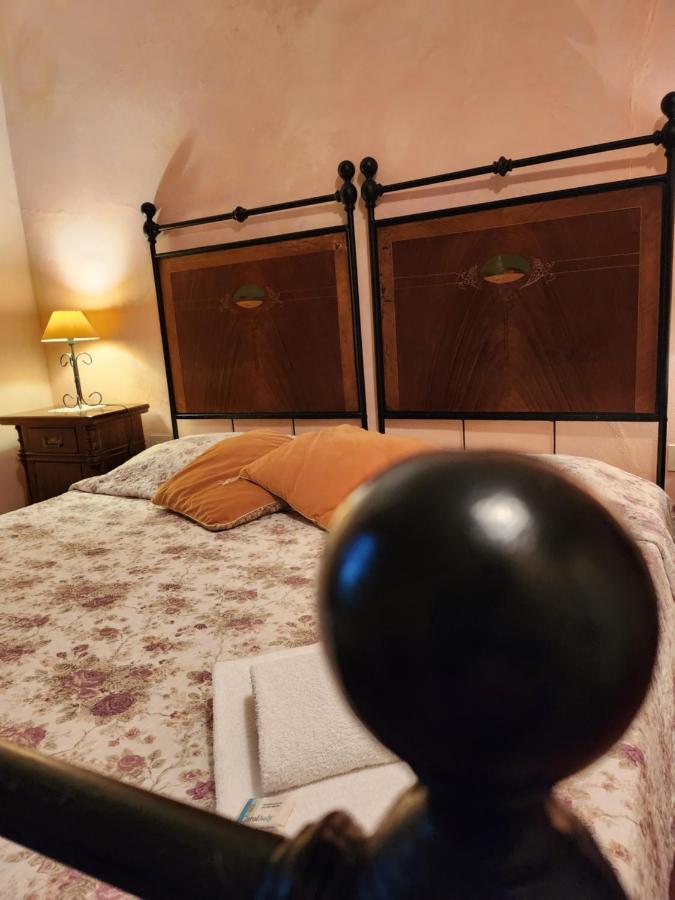 Il Giuggiolo - La Collina Della Quiete Bed and Breakfast Certaldo Buitenkant foto