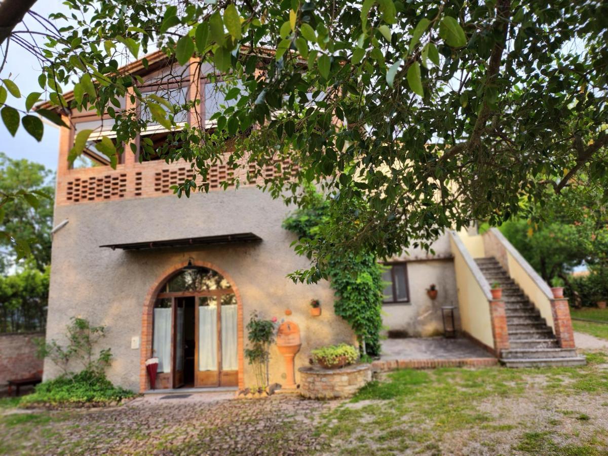 Il Giuggiolo - La Collina Della Quiete Bed and Breakfast Certaldo Buitenkant foto